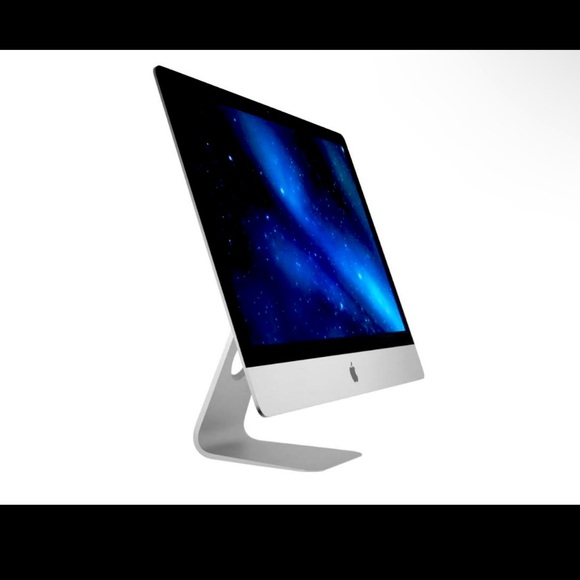iMac 5 K Retina Display 2015 buy it along with Magic Mouse and KeyBoard